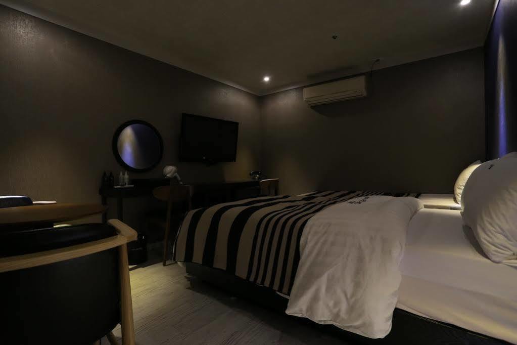 Ilsan Blanc Motel Goyang Ngoại thất bức ảnh